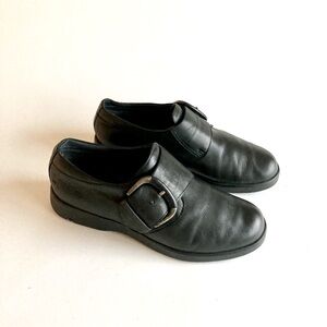 Ecco Black Genuine Leather Ouch Closure Loafers size EUR 39, US 8.5